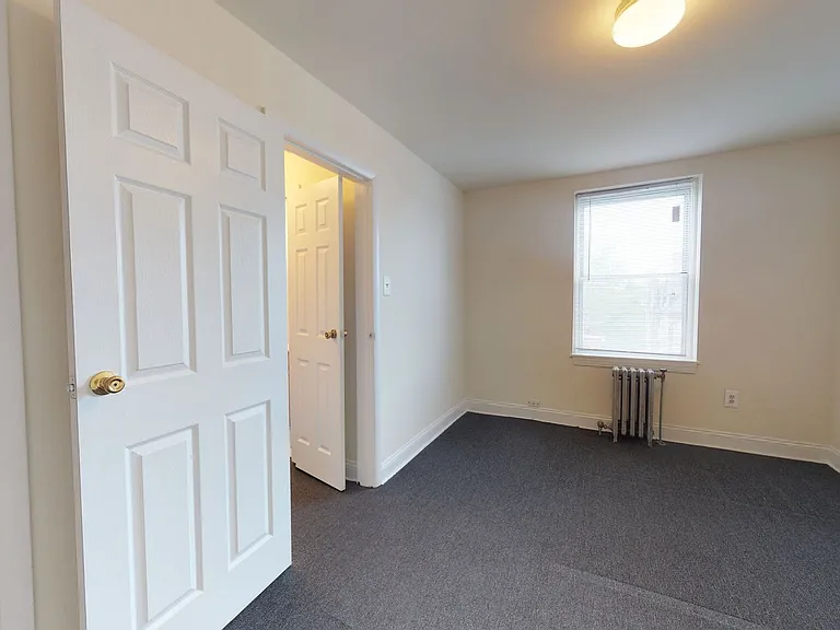 Chester Lynn Apartments — Photo 28