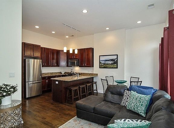 5th image of 1741 N Orleans St APT 2S