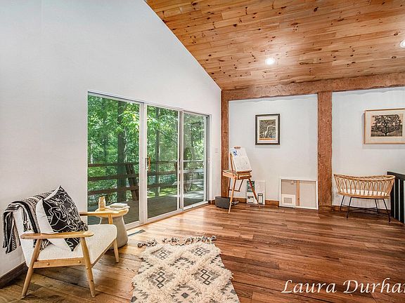 5th image of 6480 Island Lake Rd
