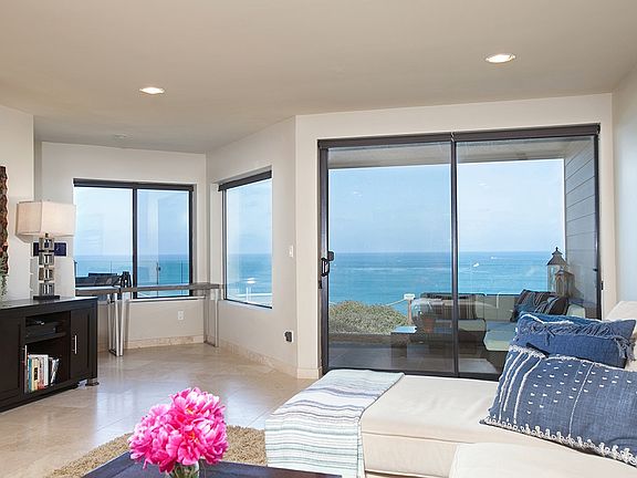4th image of 233 S Helix Ave Unit 14