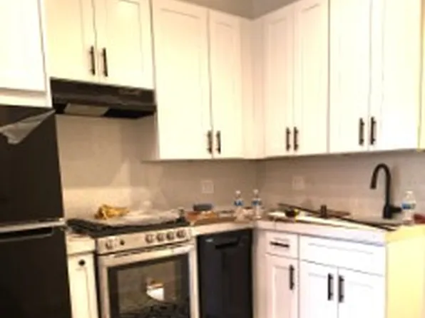 1626 3rd Avenue image 1 of 1