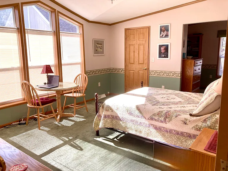 45 Abbott St — Photo 11