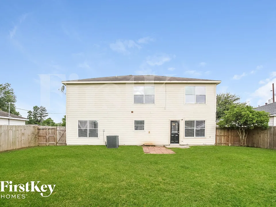 16217 Setting Sun Ct
