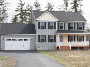 119 Julian Huxley Ln, Wells, ME 04090