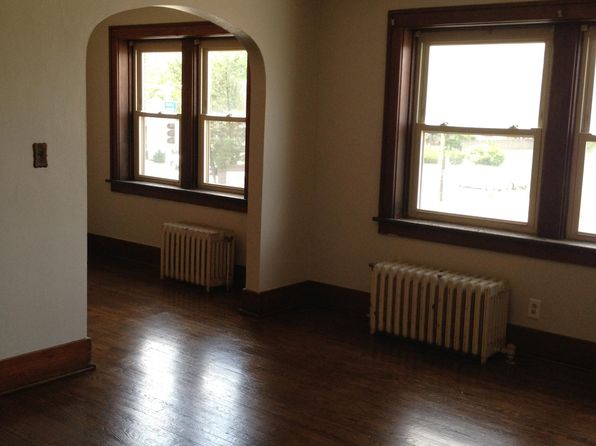 125 E Washington St #1