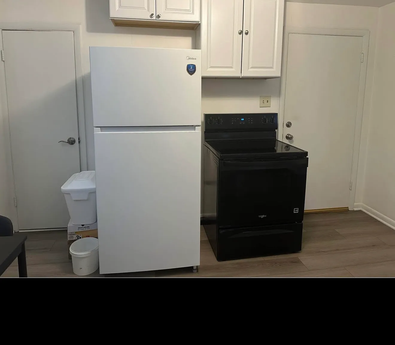 2 bed, 800 sqft, $1,400 — Photo 3
