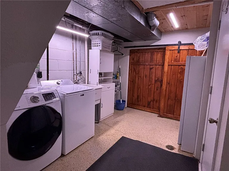 346 Frederick Douglass St — Photo 19