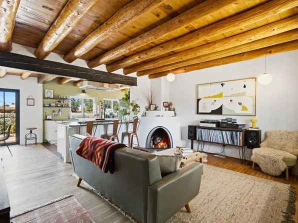 1391 Santa Rosa Dr, Santa Fe, NM 87505