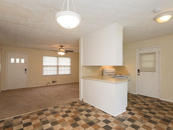 2nd image of 3155 Braselton Hwy