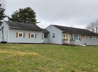 81 Oregon Ave, Newark, OH 43055