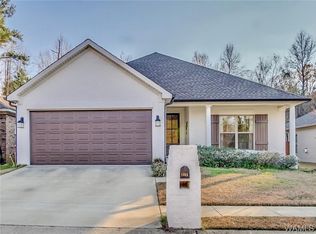 1915 Waterford Ln, Tuscaloosa, AL 35405