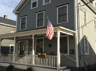 67 3rd St, Newport, RI 02840