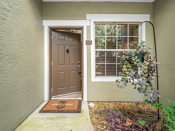 3rd image of 4035 Grande Vista Blvd APT 123