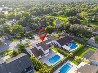 11055 SW 129th Ct, Miami, FL 33186