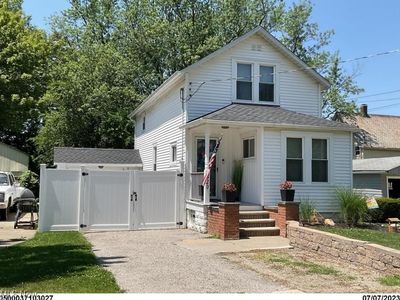 (Undisclosed Address), Amherst, OH, 44001