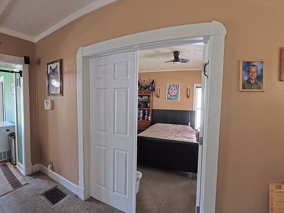 5th image of 2106 Webb St