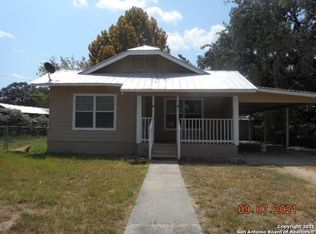 830 Commerce St, Pleasanton, TX 78064