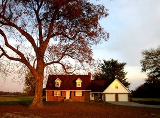 1990 Co Rd 1200 E, Carmi, IL 62821