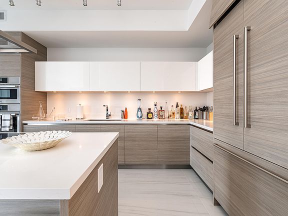 2nd image of 155 E Boca Raton Rd Unit 614