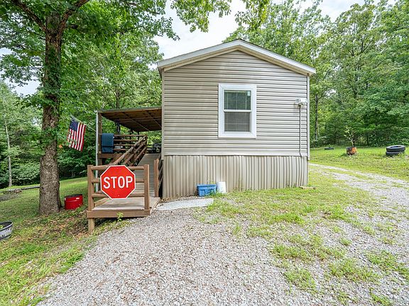 4th image of 311 Dew Drop Rd