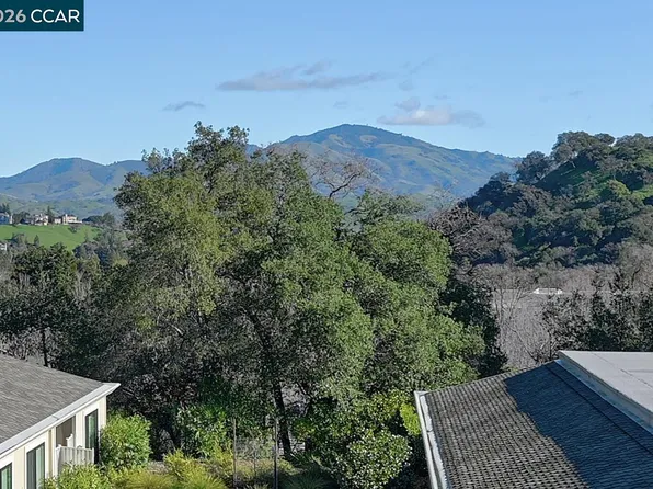 1548 Golden Rain Rd APT 9, Walnut Creek, CA 94595