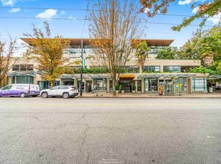 1688 Robson St #303, Vancouver, BC V6G 1C7