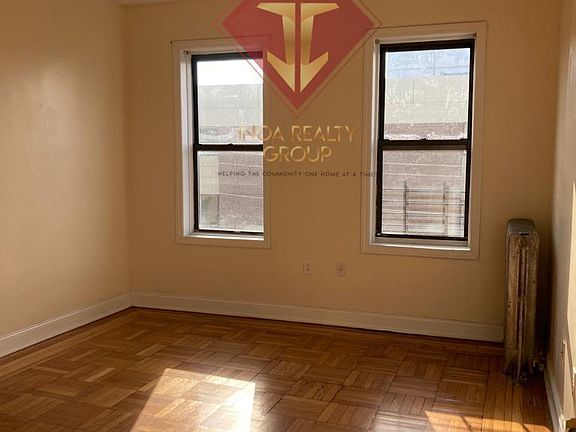 4th image of 114 Glenwood Ave APT 401