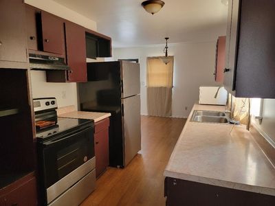29 4th Ave SW, Cut Bank, MT, 59427