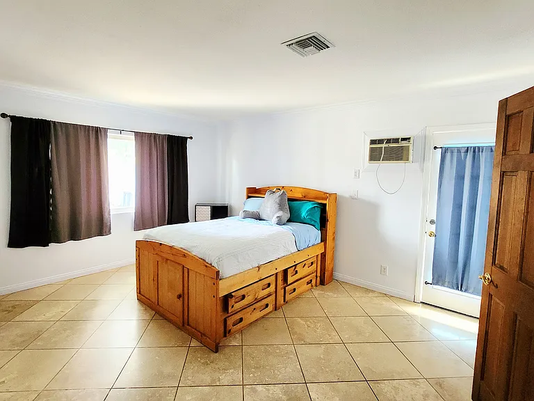 52221 Avenida Villa — Photo 25