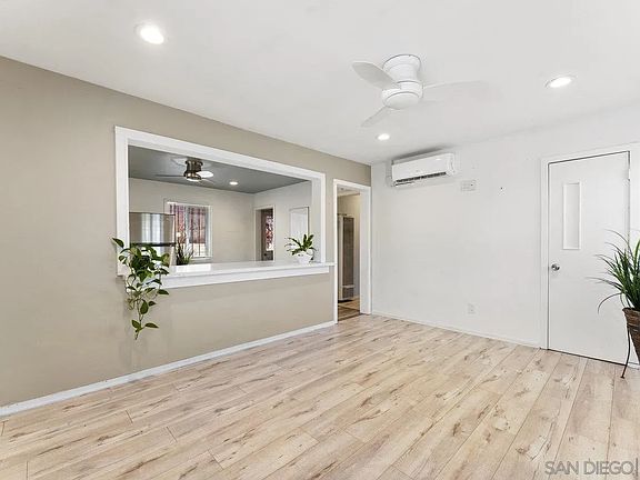 5th image of 1032 40th St