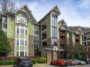 2000 Olde Eastwood Village Blvd #104, Asheville, NC 28803