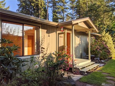 44 Shady Ln, Eastsound, WA, 98245