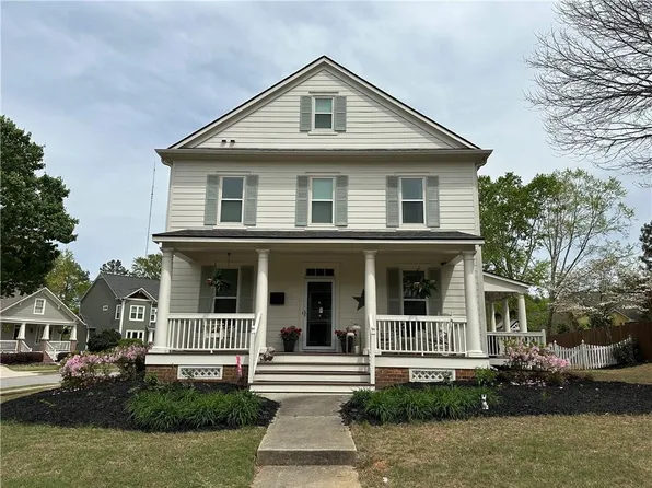 7306 Rocking Chair Ln, Hoschton, GA 30548