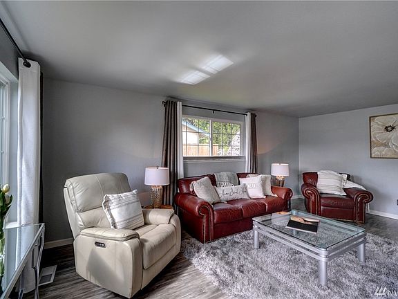 You will love living here... Unpack, Relax and Enjoy... 