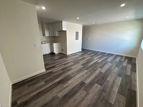 4th image of 1519 Plaza Del Amo #7