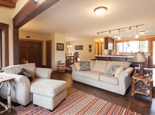 (Undisclosed Address), Mount Hood Parkdale, OR 97041