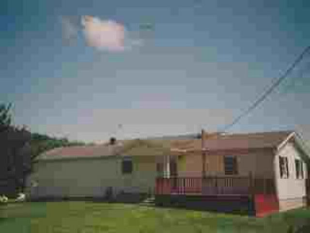 2nd image of 521 Riverview Dr