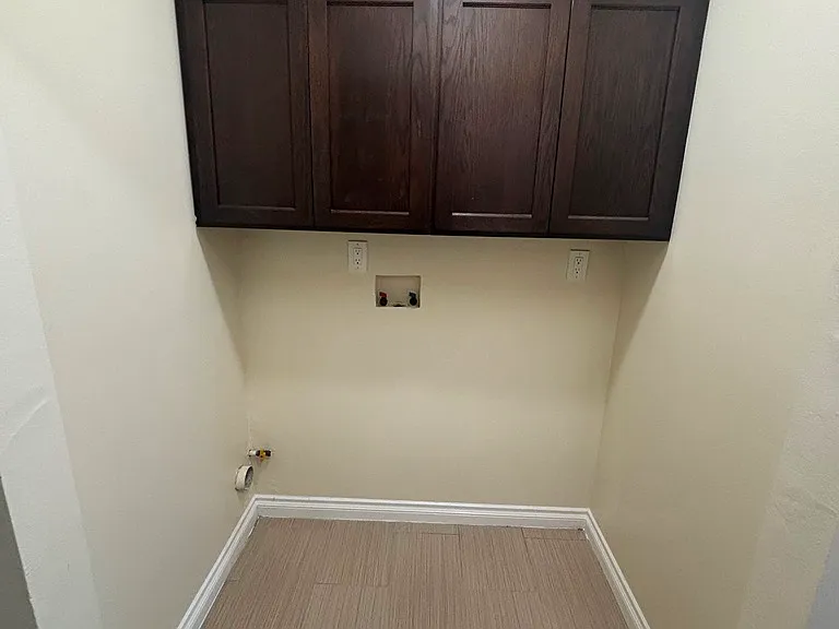 347 E 118th Pl — Photo 14