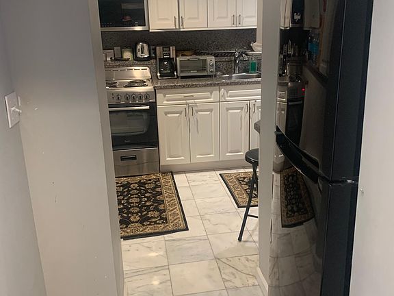 3rd image of 0 Minerva Ave