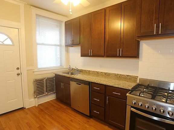 4th image of 1613 W Berteau Ave #One