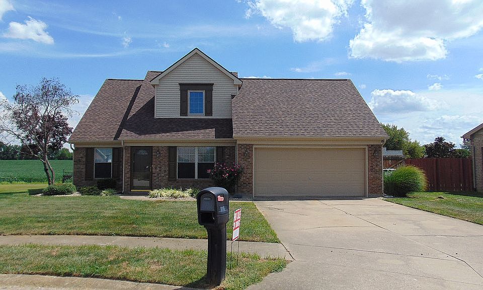 1st image of 3218 Bridle Way