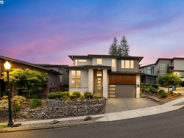 137 N 45th Cir, Camas, WA 98607