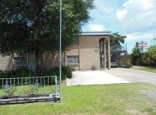 2920 19th St APT 20, Port Arthur, TX 77642