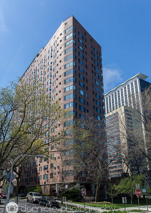1st image of 3100 N Lake Shore Dr APT 409