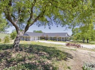 3735 Geneseo Rd, Adelaide, CA 93446