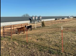 13998 W Holland Ave, Gentry, AR 72734