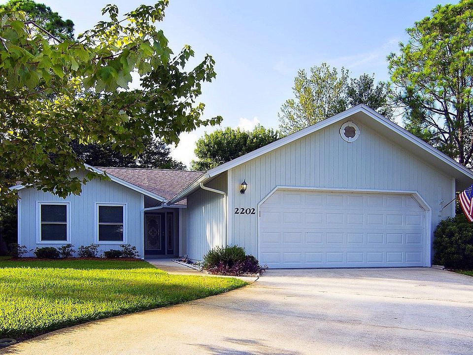 1st image of 2202 Twin Pines Cir W