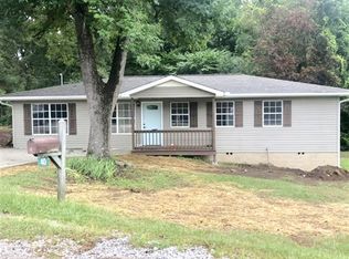 40 Robin Dr, Pell City, AL 35125