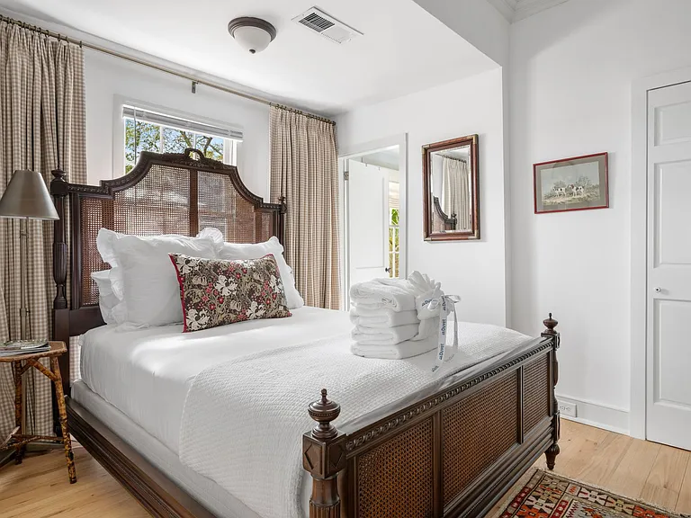 21 Savage St — Photo 28
