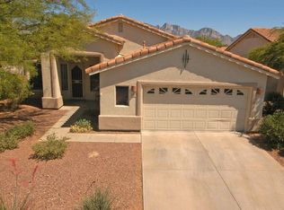 13710 N Carlynn Cliff Dr, Oro Valley, AZ 85755
